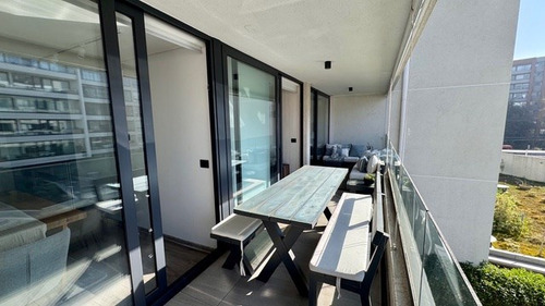 Departamento En Venta De 2 Dorm. En Lo Barnechea