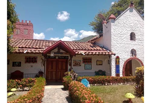 Finca Con Estilo Campestre, En Venta, En San Jerónimo
