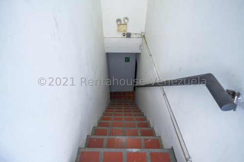 Imagen 13 de 30 de Mls#23-16097 Naomi Sanchez R. 0412 7381855 - Edificio Comercial En Venta En Catia