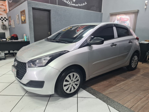 Hyundai HB20 1.0 UNIQUE 12V FLEX 4P MANUAL