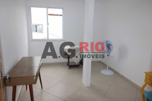 Imagem 2 de 15 de Casa De Rua-à Venda-magalhães Bastos-rio De Janeiro - Vvca30164