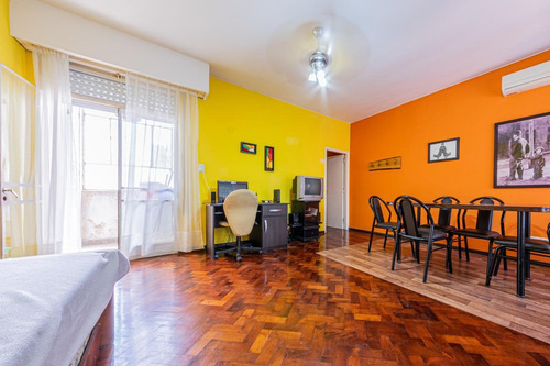 Imagen 3 de 12 de Departamento De Pasillo De 1 Dormitorio En Venta Con Excelente Ubicación En El Centro De Rosario