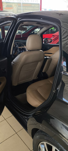 Fiat Linea 1.8 16v Absolute Flex Dualogic 4p