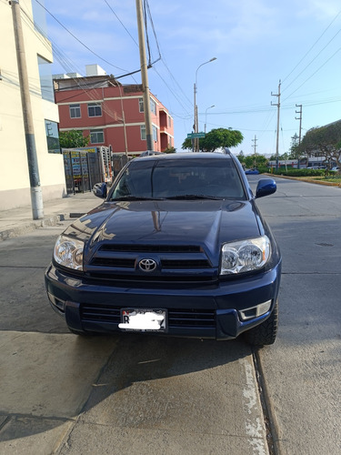 Toyota  4 Runner Full Premium 