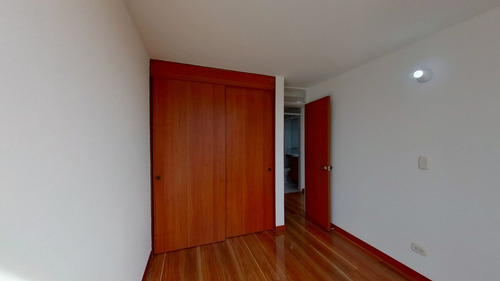 Apartamento En Venta En Techo Conjunto Terrazas De Castilla 4 Cra 81b Cll 6c. 71 M2, 3 Hab, 2 Baños. Parqueadero Comunal. 261 Millones.
