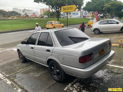 Imagen 5 de 11 de Nissan Sentra Std