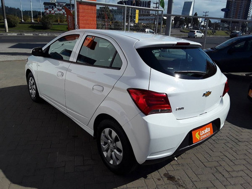 Imagem 5 de 8 de Chevrolet Onix 1.0 Mpfi Lt 8v Flex 4p Manual