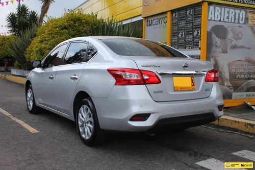 Nissan Sentra 1.8 B17 Sense At