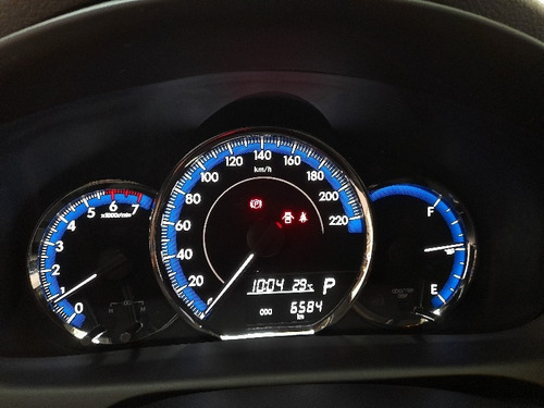 Imagem 7 de 10 de Toyota Yaris 1.3 16v Xl