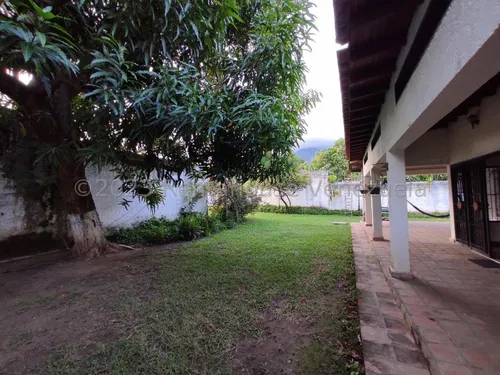 Casa En Venta En El Limon Brm