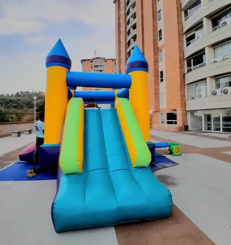 Alquiler De Colchón Inflable, Cama Elástica, Mesas De Juegos