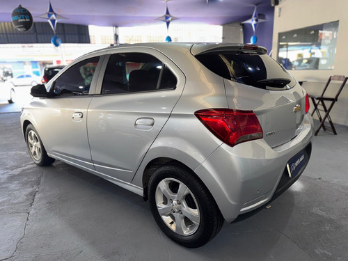Chevrolet Onix HATCH LT 1.4 8V FlexPower 5p Mec.