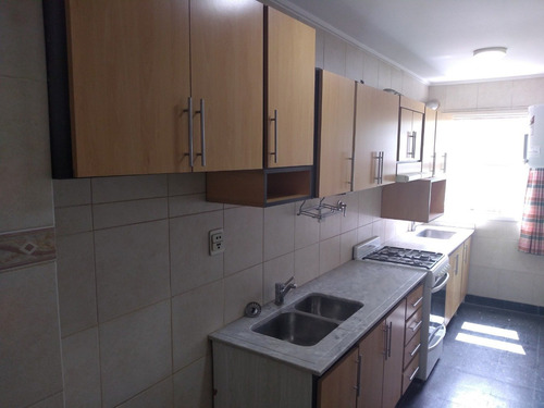 Imagen 1 de 22 de Departamento De 3 Ambientes - A La Calle - Moreno 3100
