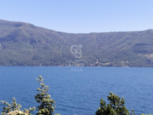 Excepcional Sitio Frente Al Lago Colico