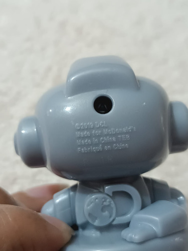 Lote 3 Juguete Robot Bot 2.0 Promocional Mcdonald's 2019 Bot 2.0 Gris (Usado)