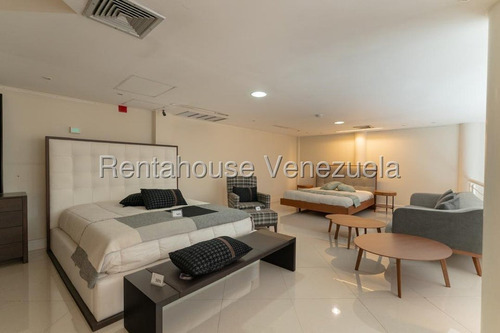 Se Vende Excelente Local Comercial En La Trinidad Mls 25-17796