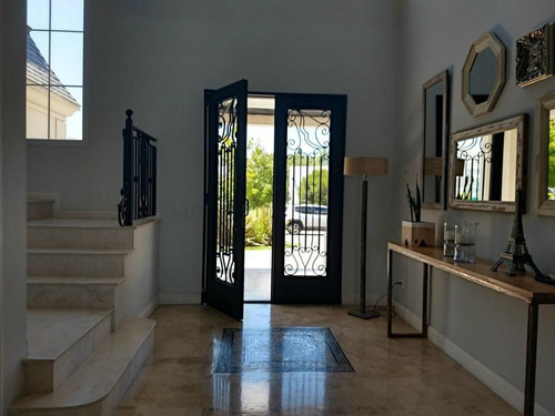 Imagen 2 de 5 de Casa En Venta Ubicado En Los Lagos, Nordelta, Tigre