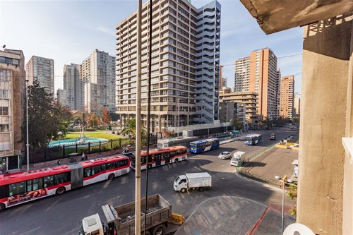 Imagen 19 de 19 de Oficina En Venta En Santiago De 4 Espacios Amplios