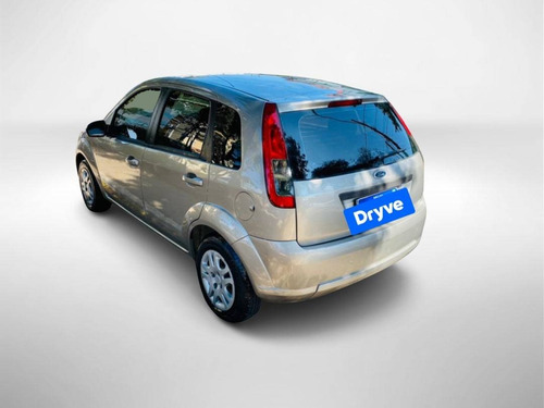 Imagem 4 de 14 de Ford Fiesta 1.0 8v Flex