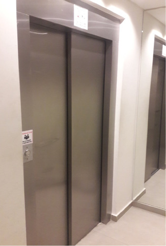 Alquiler 3 Oficinas De 70m2 Con Opción A 135m2 - Ramos Mejía