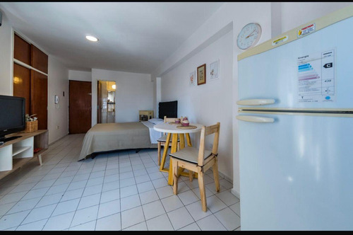 Monoambiente - Amoblado - Av. Colon Al 1000 - Alberdi