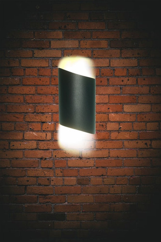 Arbotante Led De Pared 10w Diagonal Ip68 Exterior Interior Color Diagonal Negra Luz Calida 3500k