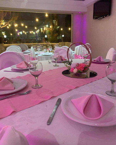 Imagen 3 de 5 de Salón De Fiestas