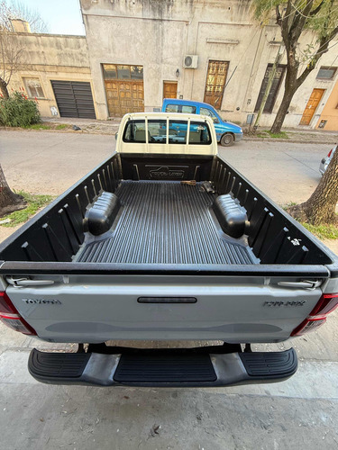 Toyota Hilux Pick-Up 2.5 Cs Dx Pack I 120cv 4x2