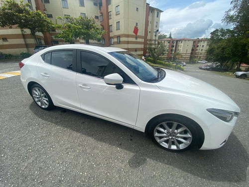 Mazda 3 2.0 Grand Touring