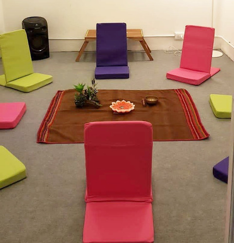 Om Sillas Para Meditar
