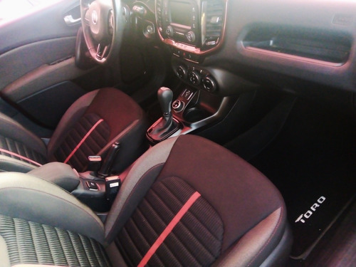 Fiat Toro 2019 2.0 Freedom 4x4 Aut. 4p