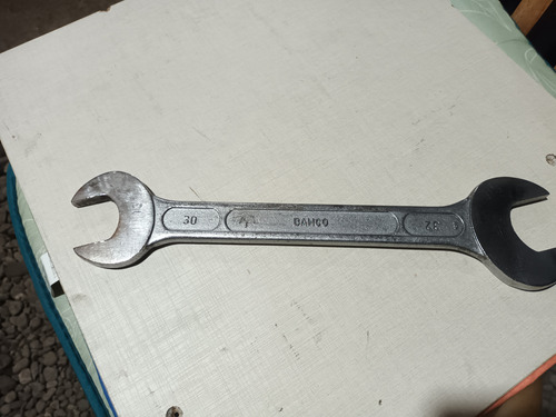 Llave Banco 30.32 Original Usada