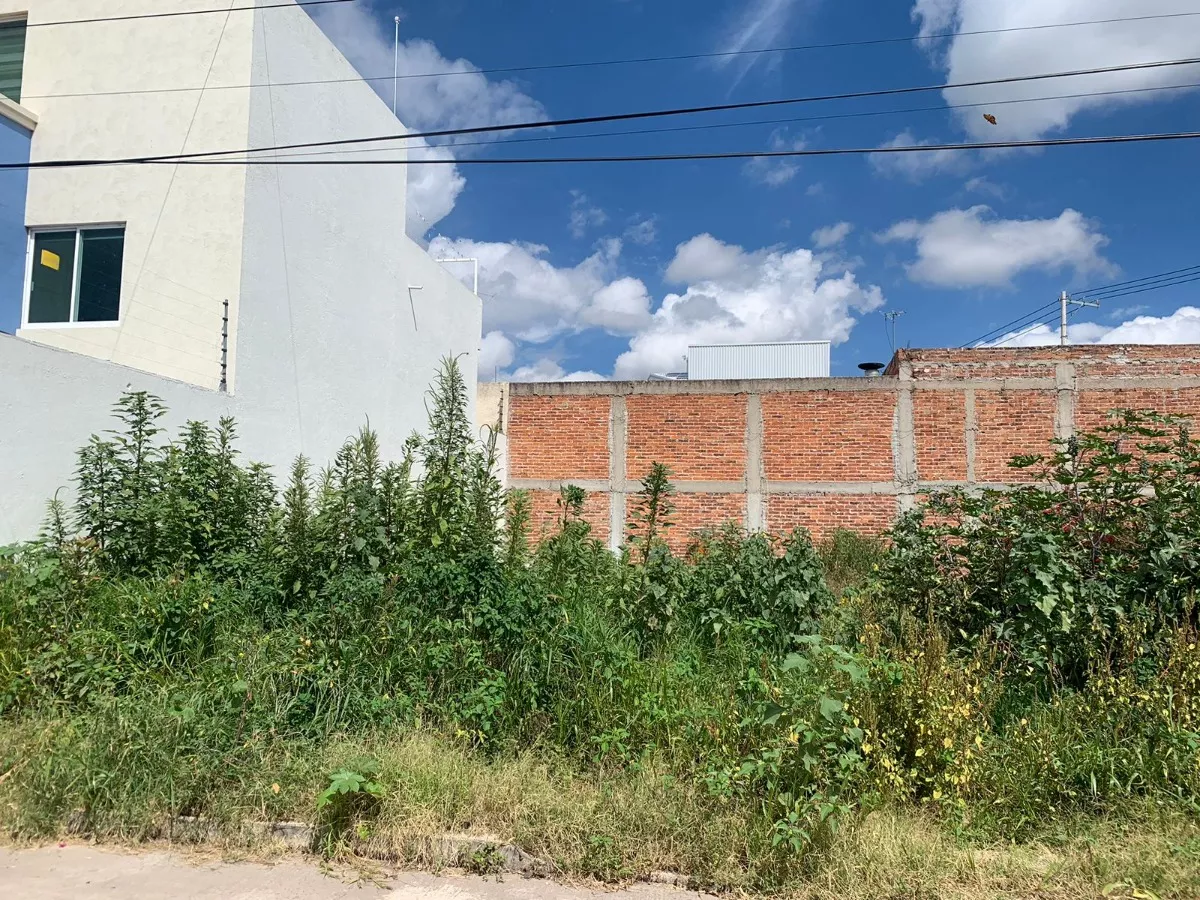 Terreno En Venta En Jardines De San Antonio