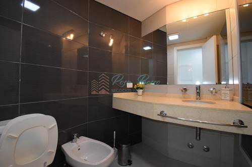 Apartamento En Brava, 1 Dormitorios *- Ref: 2855