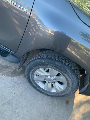 Toyota Hilux 2.8 Cd Srv 177cv 4x4 At 2016
