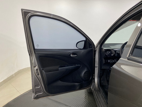 Imagem 9 de 20 de Toyota Etios 1.3 16v X 5p