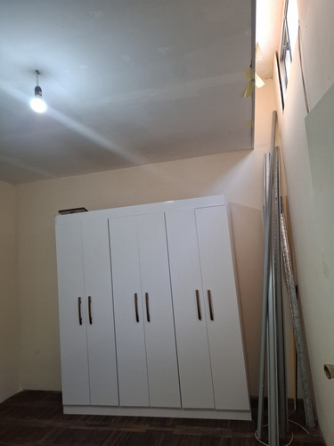 Casa Tipo Apartamento De 2 Dormitorios, Patio Pequeño Para Colgar Ropa.garantía Depósito En Atahualpa