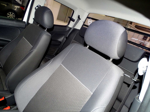 Imagen 14 de 15 de Volkswagen Saveiro Saveiro Cabina Doble 1.6 Comfortline