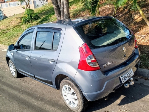 Renault Sandero 2010 1.0 16v Authentique Hi-flex 5p