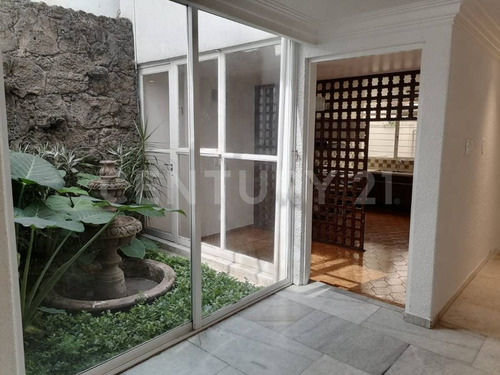 Casa En Venta En Parque San Andrés Coyoacán Cdmx