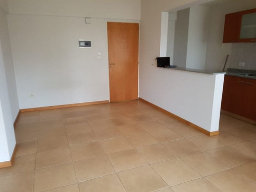 Imagen 3 de 10 de Departamento En Venta En Muñiz