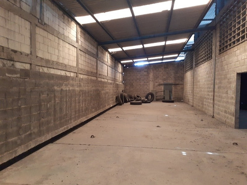 Imagen 7 de 17 de Galpón En Venta Cagua Av Principal Aa