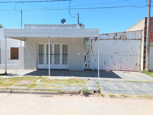 Vendo Galpon Deposito + Local Y Oficina, Muy Buena Ubicacion