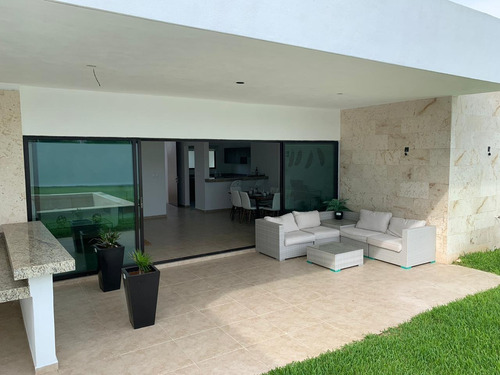 Imagen 1 de 14 de Venta Casa En Condominio ( Residencial Magnolia)