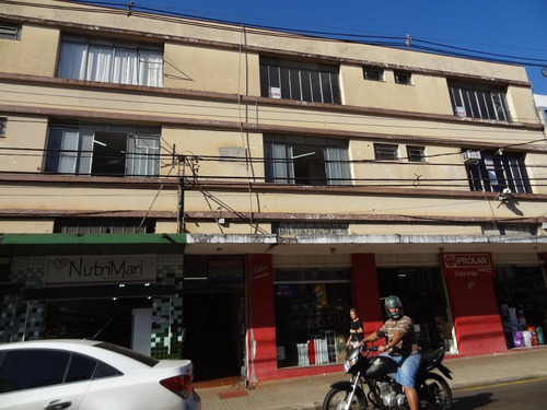 Imagem 1 de 4 de Salas/conjuntos - Centro - Ref: 1935 - L-1080