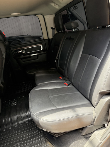 RAM 1500 5.7 Laramie Atx V8