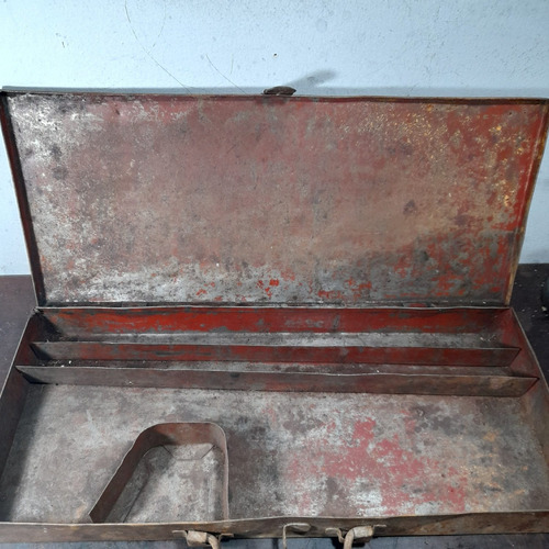 Imagem 6 de 8 de Caixa De Ferramenta Antiga Metal, Só A Caixa.