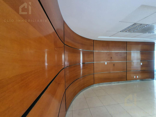 Oficina En Renta Sobre El Boulevard Adolfo Ruiz Cortines, Cerca De Plaza Mocambo, Se Encuentra En El Segundo Piso
