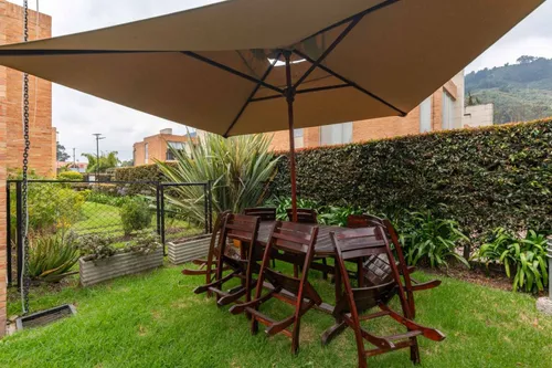 Casa En Arriendo/venta En Barrio Fonqueta. Cod V22109