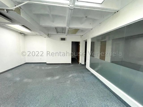 Imagen 10 de 14 de Oficina En Alquilerchuao 22-19082 Renta House Los Samanes